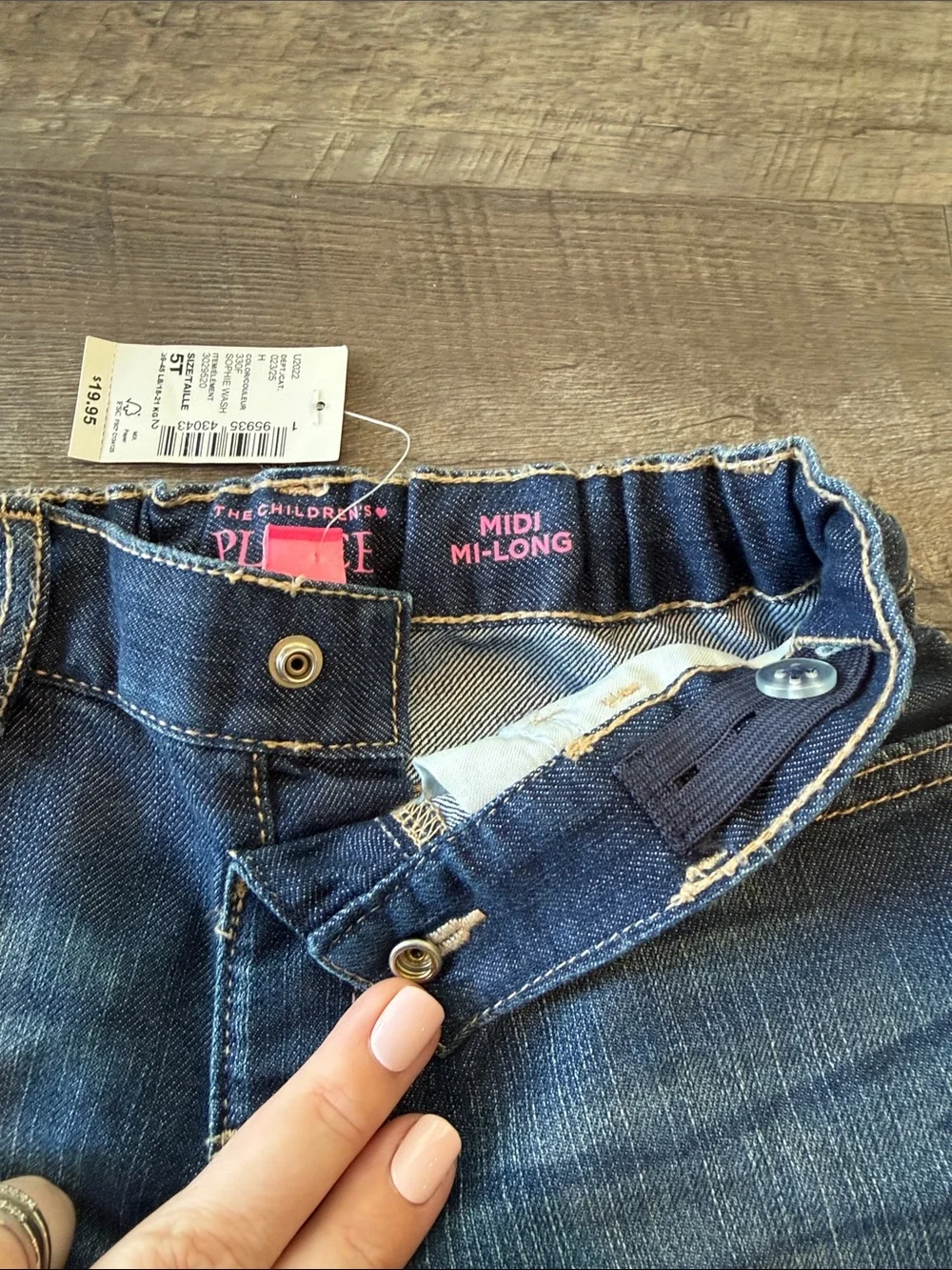 The Children's Place 5T Roll Cuff Sofie Wash Denim Midi Jean Shorts